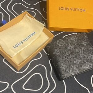 Black wallet LV